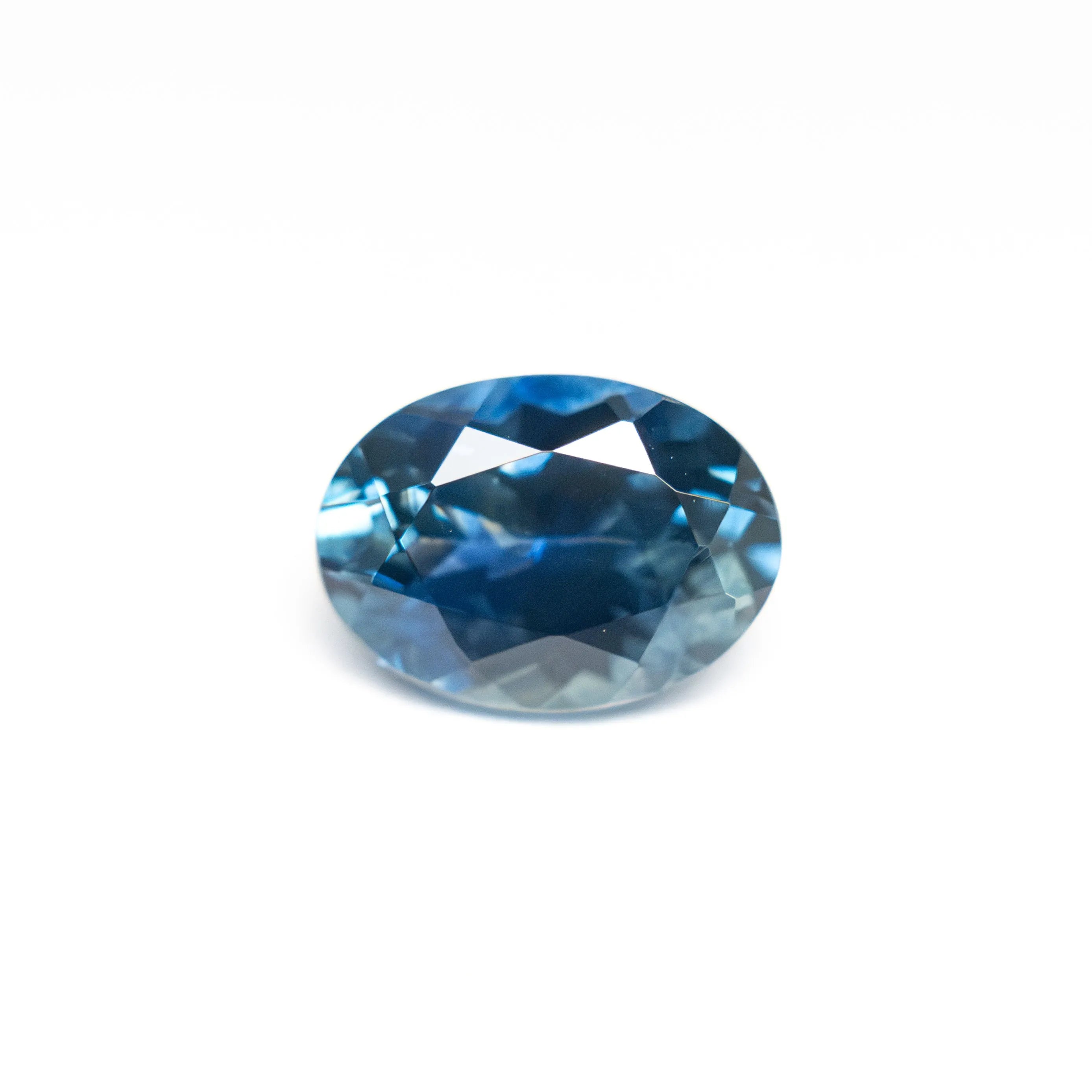 1.38ct 7.52x5.48x3.98mm Oval Brilliant Sapphire 28028-33