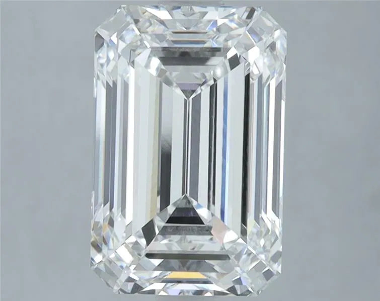 3.53ct Emerald Lab Grown Diamond (Colour E, Clarity VVS2, IGI Certified)