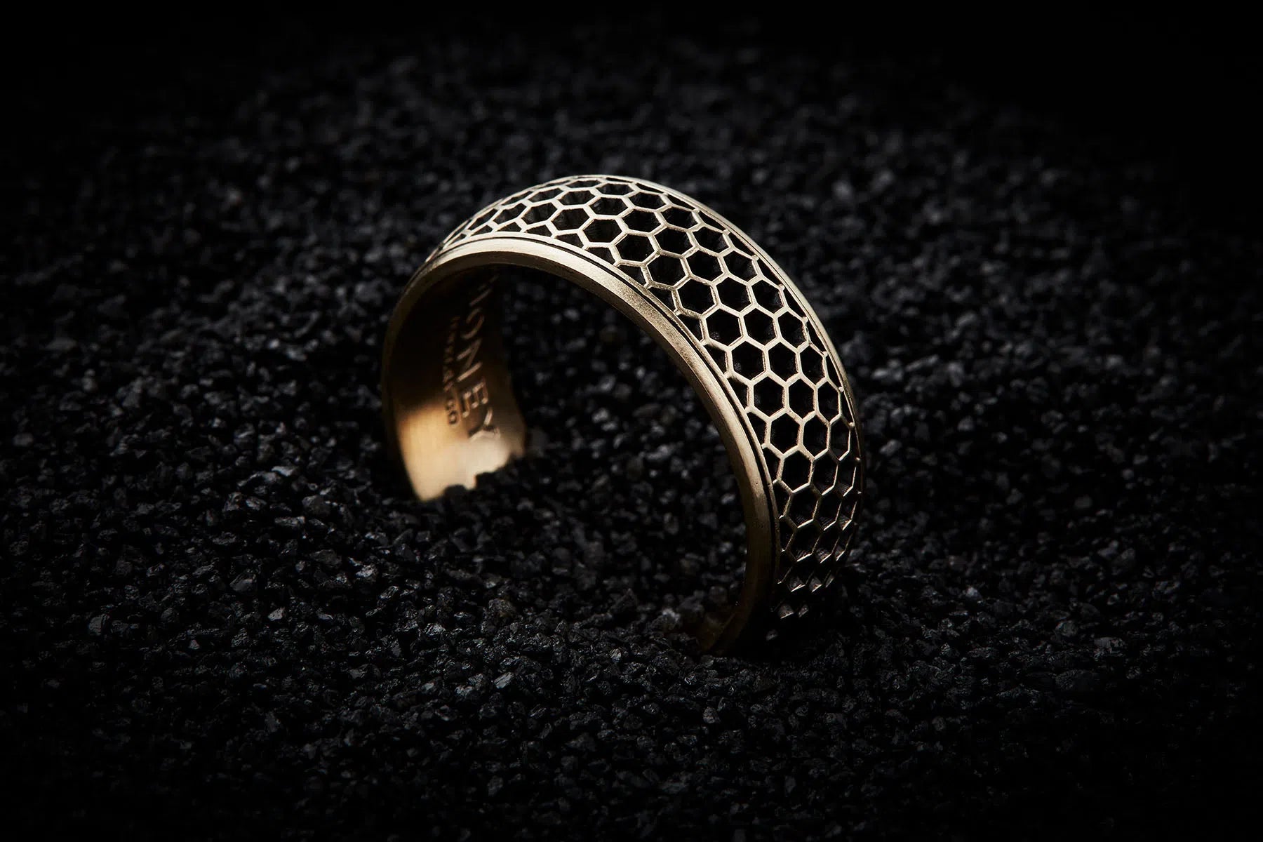 Men's Gold Wedding Band - Honeycomb