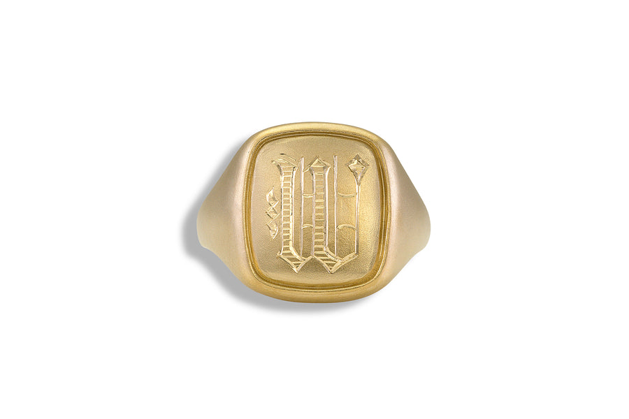 Men's Cushion Signet Ring in Yellow Gold